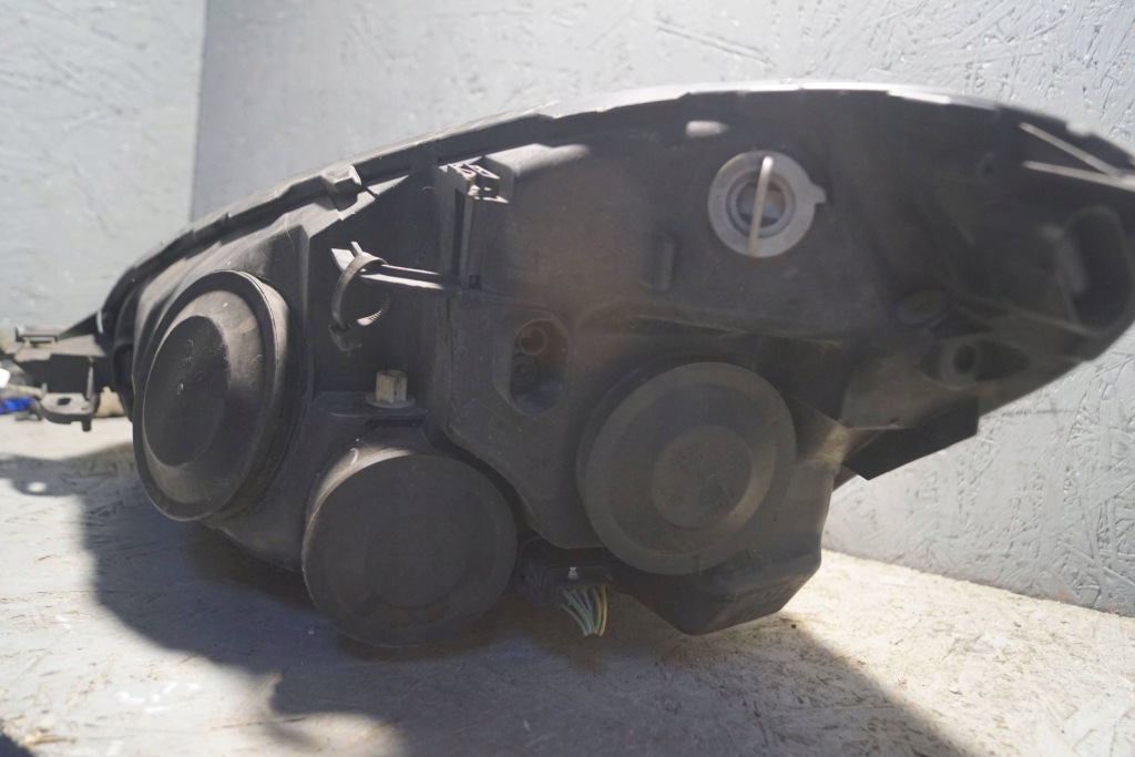 фото №14, Citroen c4 picasso lift лампа правий перед s2188 uk