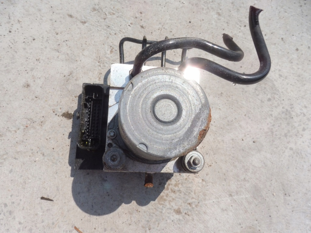 фото №1, Peugeot 307 cc 2.0 насос abs