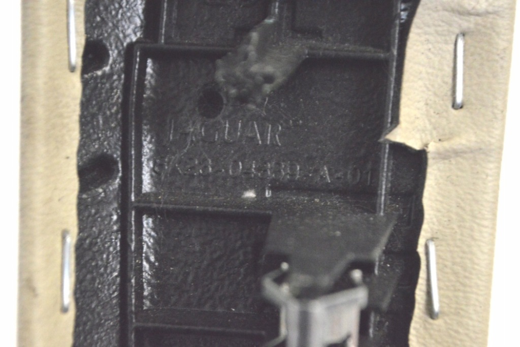 фото №5, Jaguar xf x250 2.2 d 2012 rhd панель защита панели приборной панели