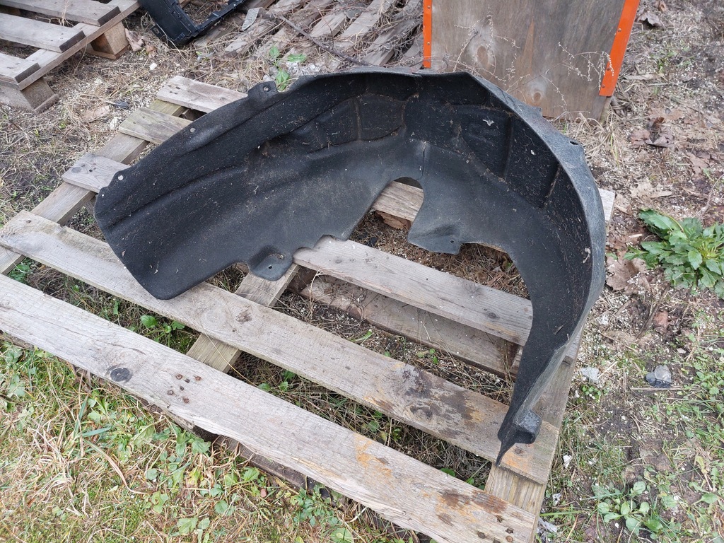 фото №1, Подкрылок задняя правое audi a3 8v 8v5810172b