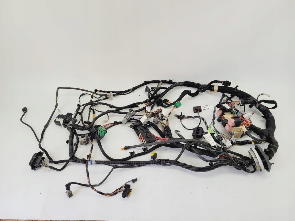 фото №1, Электропроводка жгут кузов renault kangoo ii 2013- 240188433s