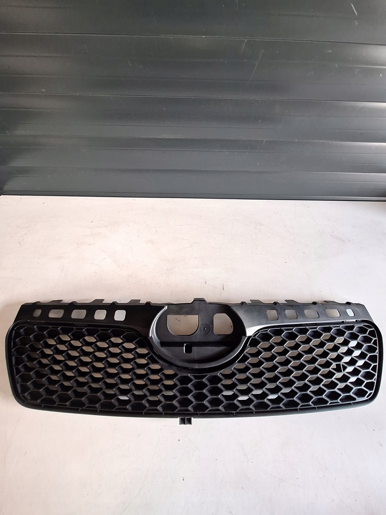 фото №1, Решётка радиатора решётка радиатора toyota corolla e12 2001-2006