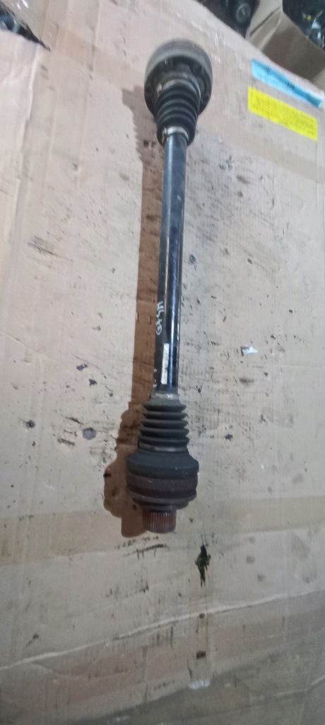 Купити Привідний вал q7 4m 4m0501203d ліва 1 права задні