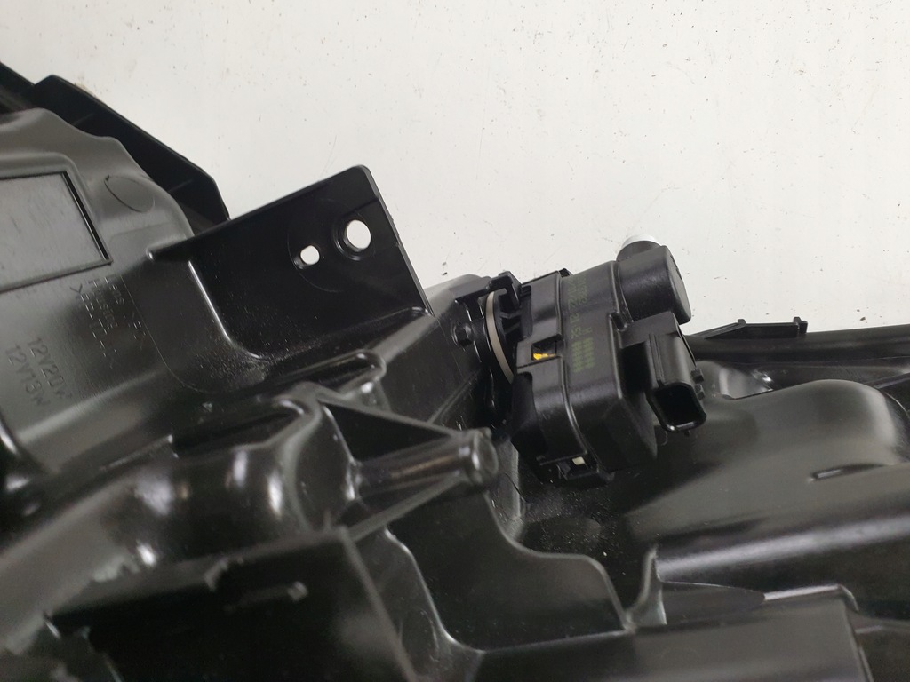 фото №10, Toyota ch-r lift лампа правая full led