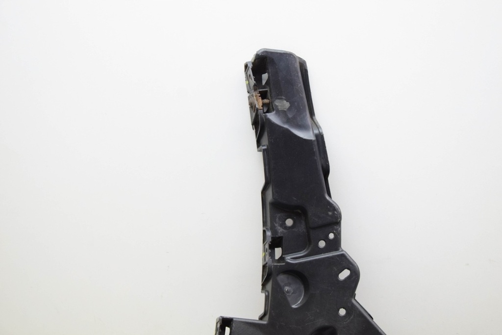 фото №8, Левый направляющая заднего бампера land rover range rover velar l560