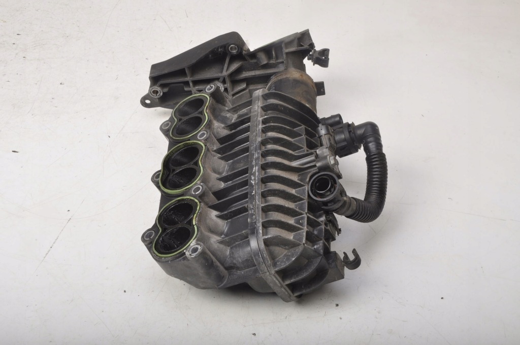 Купить Ford focus mk3 1.0 eco коллектор впускной  cm5g-9424-ee