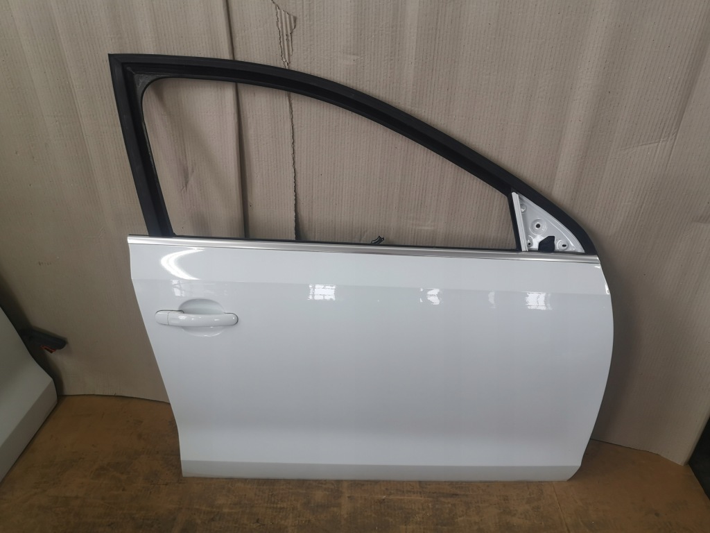 фото №4, Vw jetta 2016 r двері праве перед lc9a