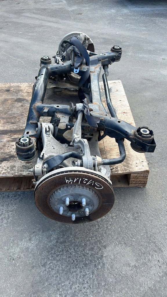 фото №2, Задня oś land rover discovery sport 2019 lr133938