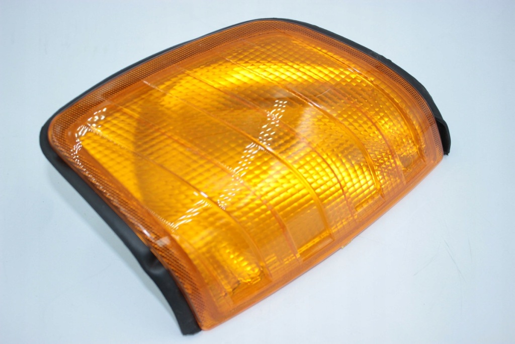 фото №3, Поворотник polcar 324519-e