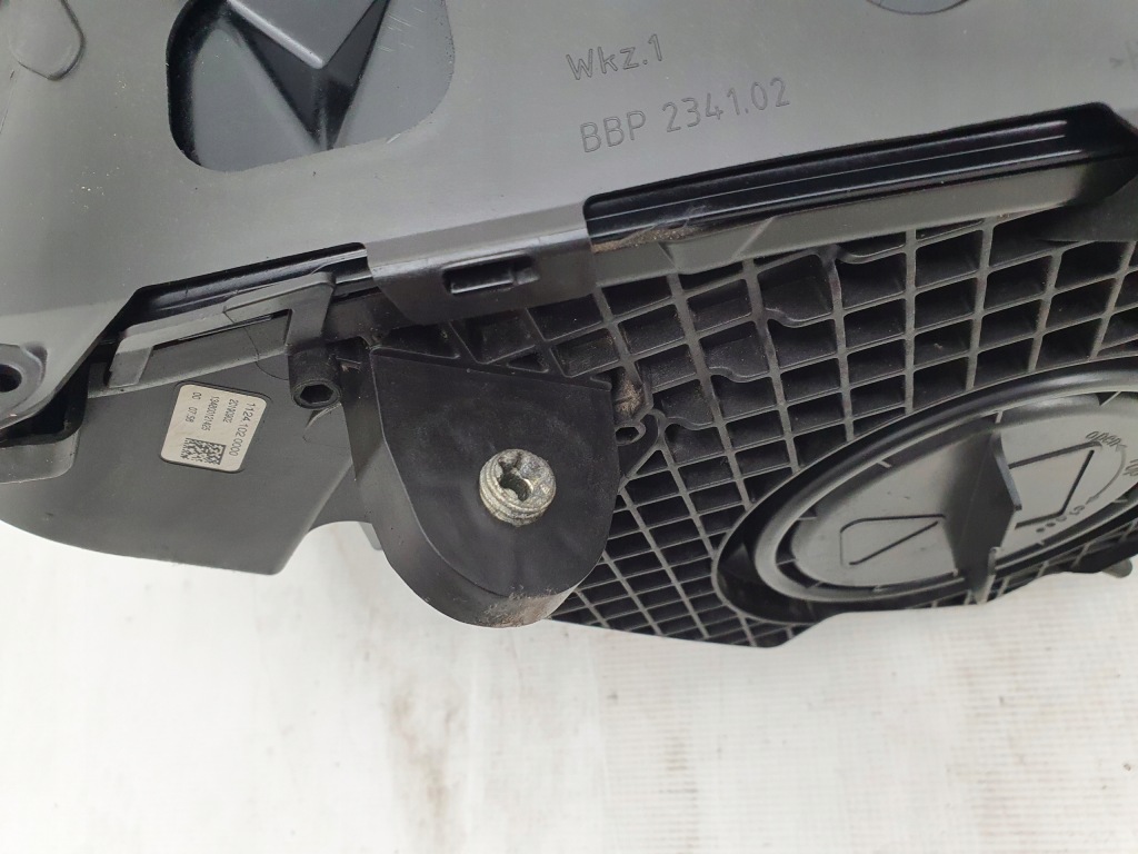 фото №14, Mercedes-benz оригинальный номер a2539067001 лампа