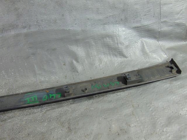 фото №5, Молдинг крыла правый задняя renault clio iii kombi