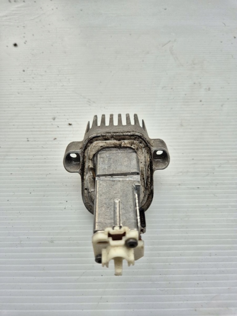 фото №1, Bmw hella преобразователь модуль блок управления led 18736300