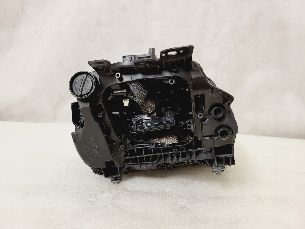 фото №6, Porsche taycan matrix led 9j1941059f