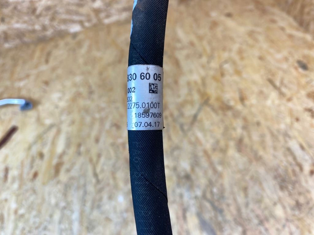 Пабтрубок  шланг трубка кондиционера mercedes s klasa w222 a2228306005 Киев