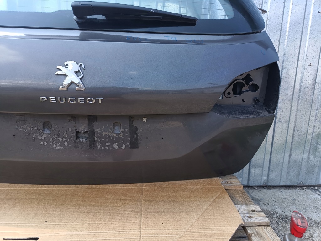 фото №9, Peugeot 308 ii t9 13r- крышка багажника багажника задняя sw kombi evlc