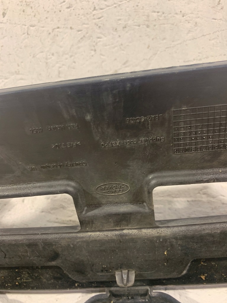 фото №9, Land range rover velar решётка радиатора перед j8a2-8200-dd