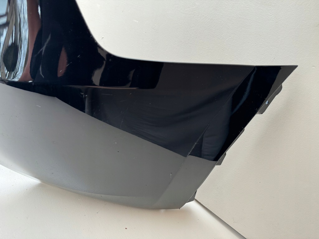 Tesla model y 20r- бампер задний  задний задний  1687995-00 Оригинал