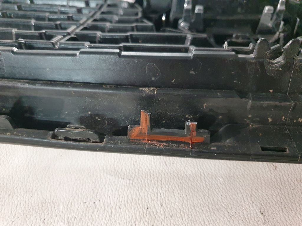 фото №13, Решітка радіатора решітка радіатора радіатора volvo xc-60 ii r-design