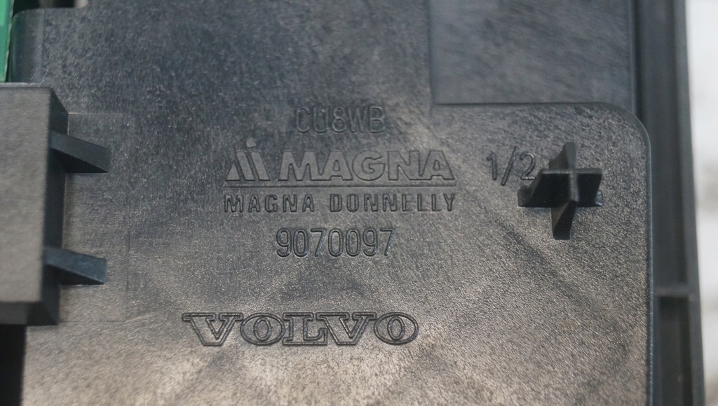 фото №7, Лампа стельовий volvo c30 9070097