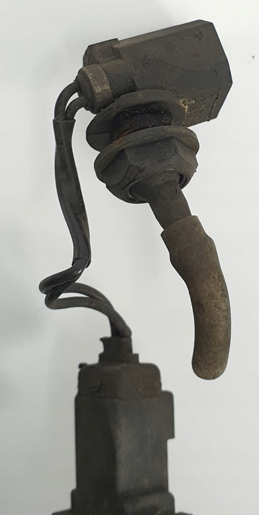 Форсунки розпилювача капот шланг citroen xm ii в Україні