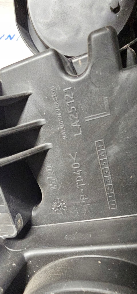 Фара левый перед led toyota proace city рестайлинг  23- оригинал 9854104980 Недорого