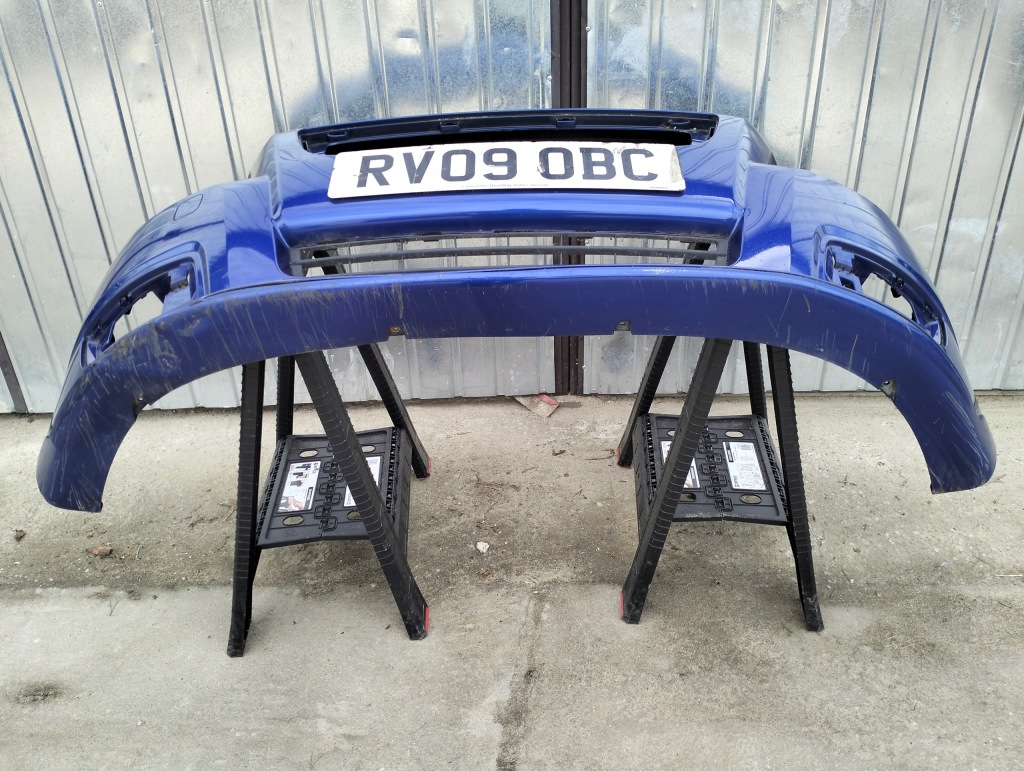 Бампер перед volvo v50 lift 2007-2012 лак 476-46 30744976 в Украине