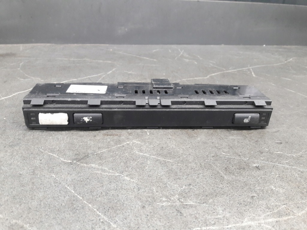 фото №1, 8373754 панель підігрів сидінь e46