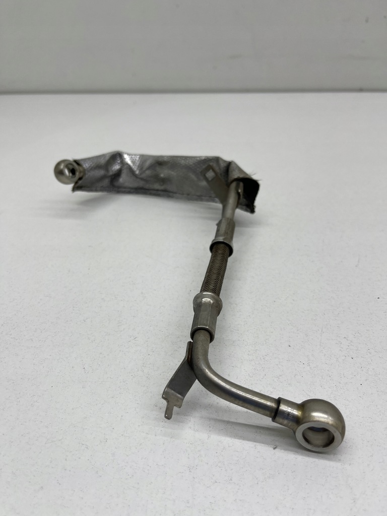 фото №9, Audi tt 8j a3 s3 8p vw golf 5 2.0 tfsi шланг масла масляный