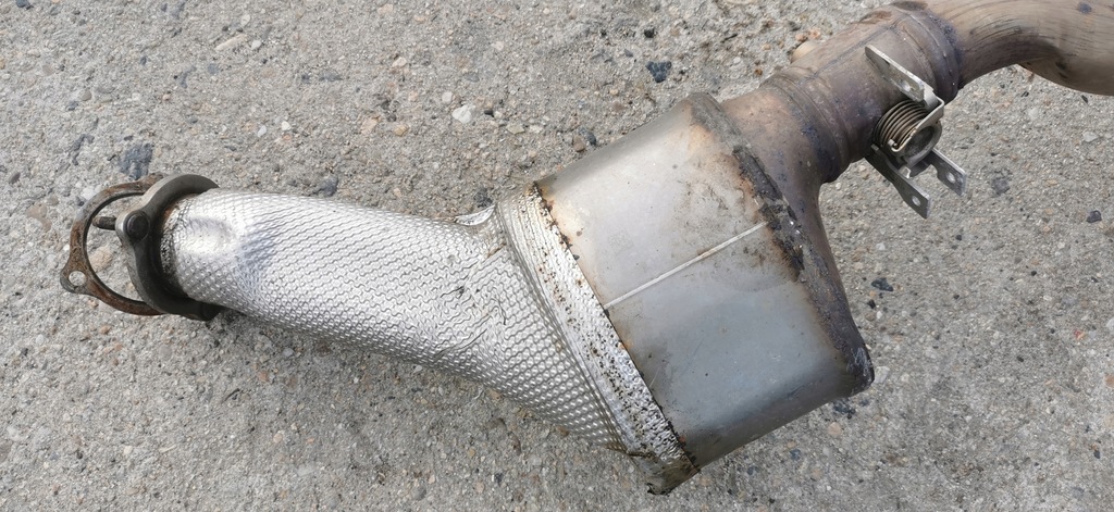 фото №7, Audi a4 b9 выхлоп гаситель kat 8w0253411q 8w0253611d 4g0131703ae kombi avant