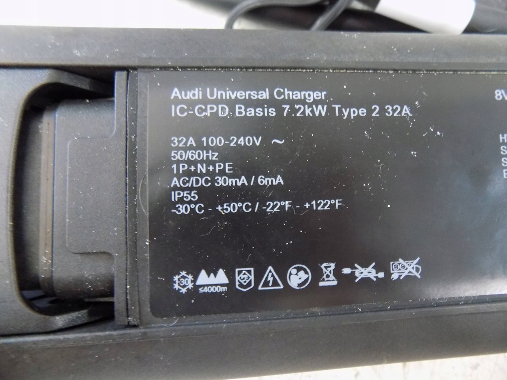 фото №8, Audi q4 e-tron зарядное устройство кабели do зарядки автомобиля комплект 8v4971675an