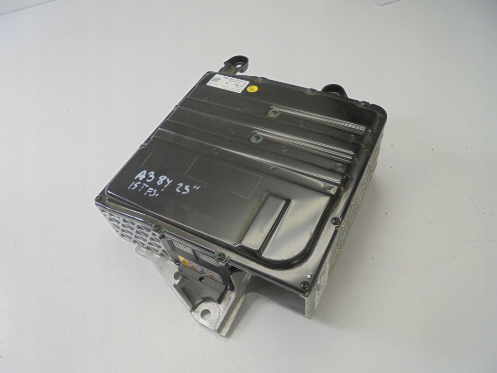 Купити Audi a3 8y0 акумулятор акумулятор 5wa915107b