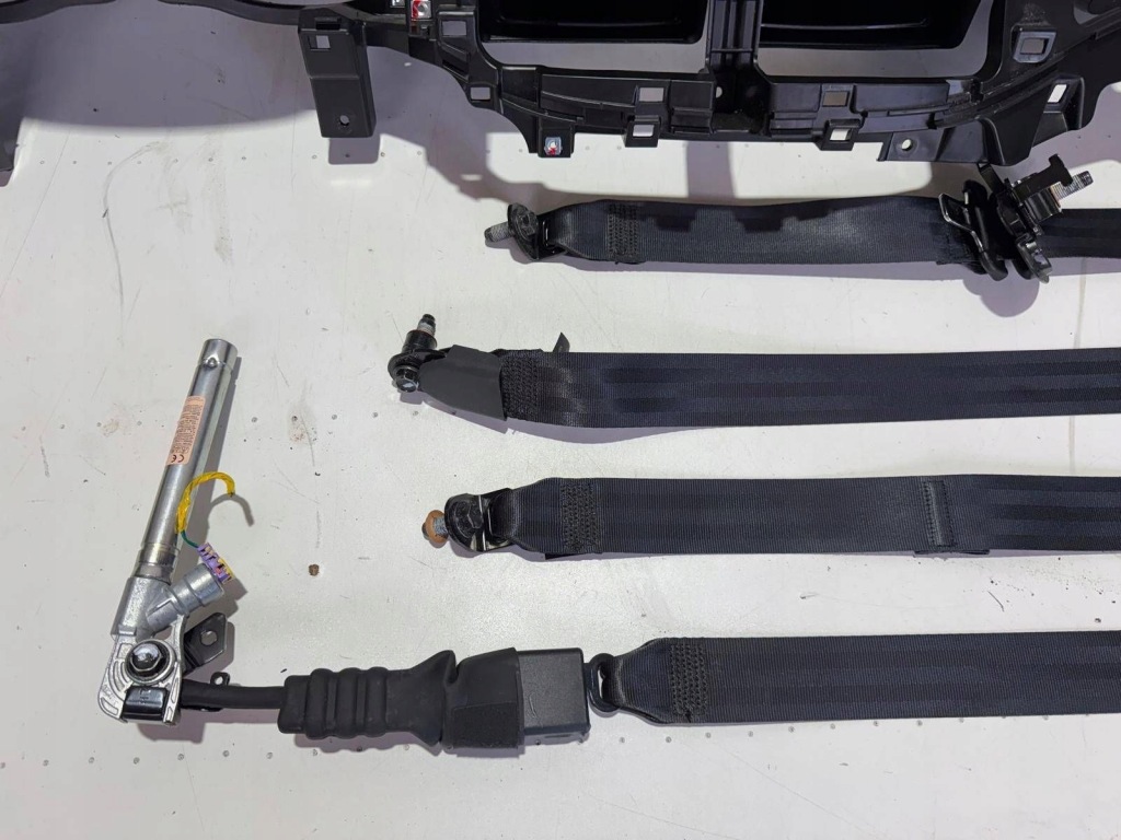 фото №6, Hyundai tucson iii lift приборная панель приборная консоль подушка безопасности ремни демонтаж