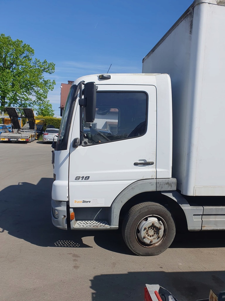 фото №12, Mercedes atego 818 4x2 4220 кабіна