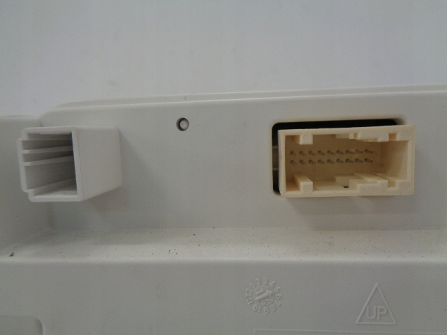 фото №6, Peugeot 308 t9 счетчик приборы 9807588480 anglia