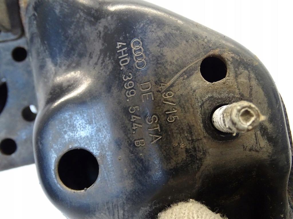 фото №8, Підрамник підрамник підрамник поперечина двигуна audi s8 d4 lift 4.0 tfsi 4h0399315af