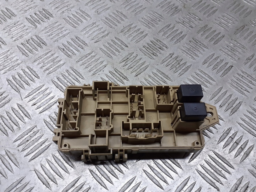 фото №1, Коробка запобіжників subaru forester