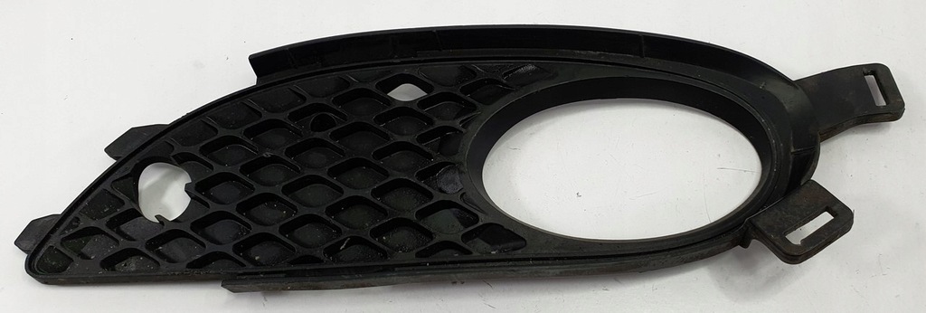 фото №1, Рамка решітка бампера протитуманної фари ліва mercedes r171