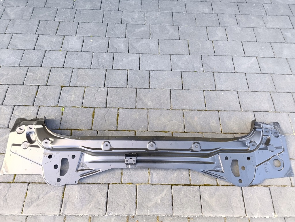 фото №1, Bmw 3 e91 kombi pas задний задняя кузов поддон панель фары лампы 354 titansilber