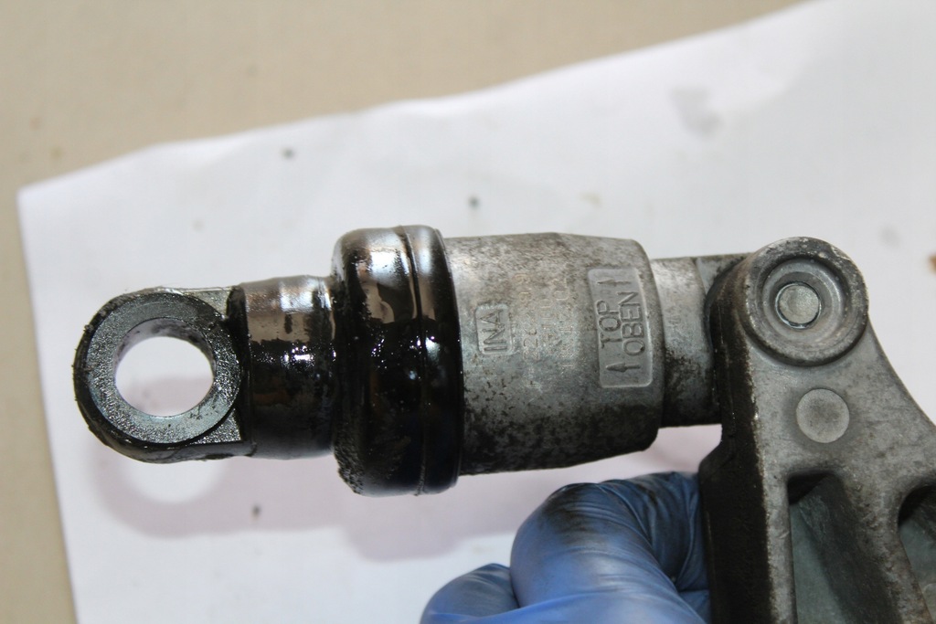 фото №9, Натяжитель ремень клиновой corolla verso i 1.6 1.8