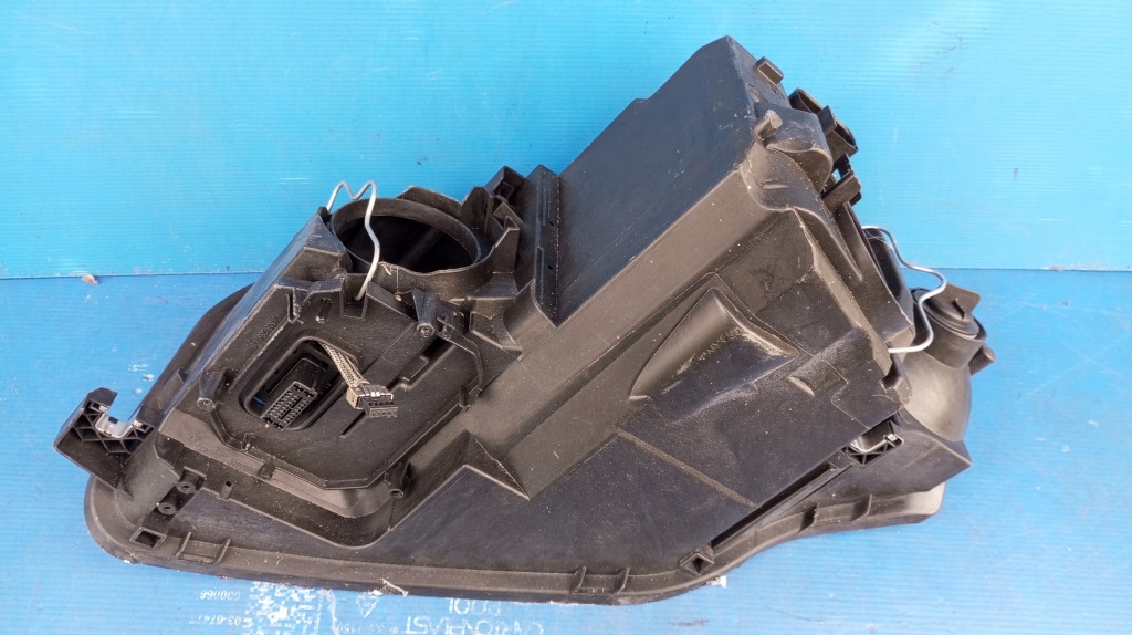 фото №10, Стекло фары корпус лампы правый перед eu 1307022497 audi a3 8p ксенон 03-08