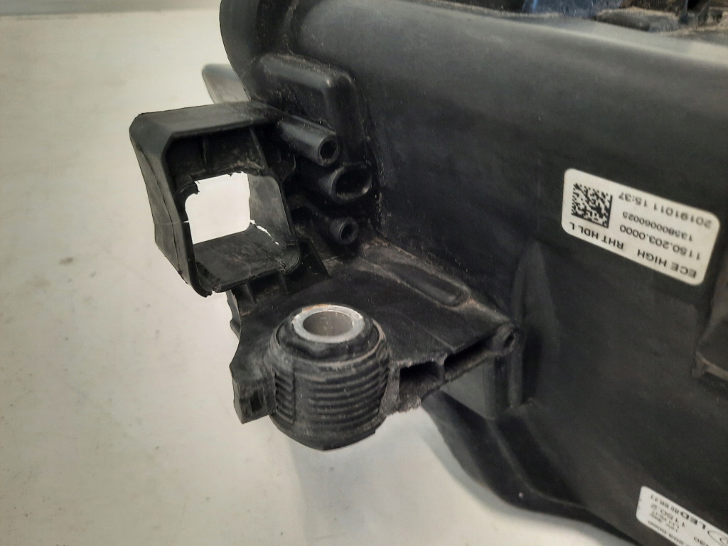 Skoda superb 3 рестайлинг  full led фара фара левая перед 1150.203.0000 Цена