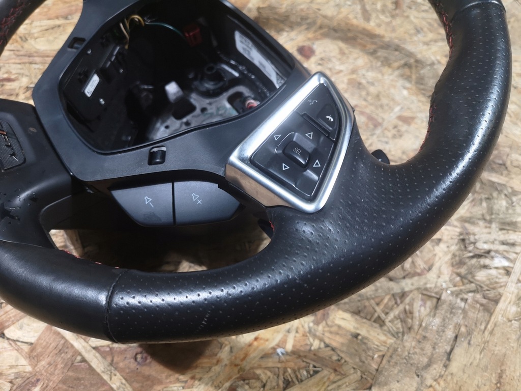 фото №15, Воздуховод кожа лепестки переключения подогрев camaro rs 2016 +