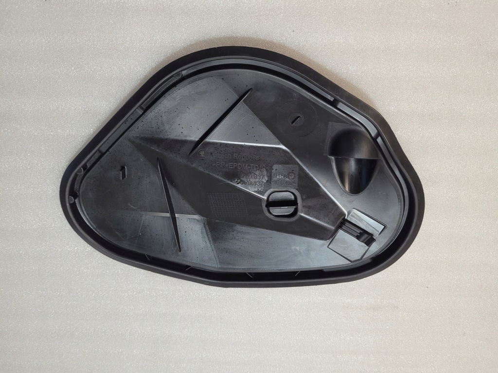 фото №1, Защита заглушка дверь левый перед skoda fabia iii