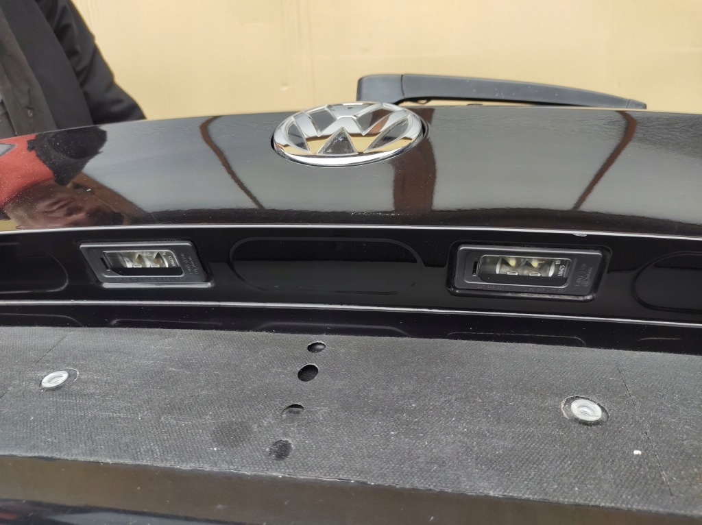 фото №9, Крышка багажника задняя задняя vw golf 7 vii sportsvan 2015 eu целая