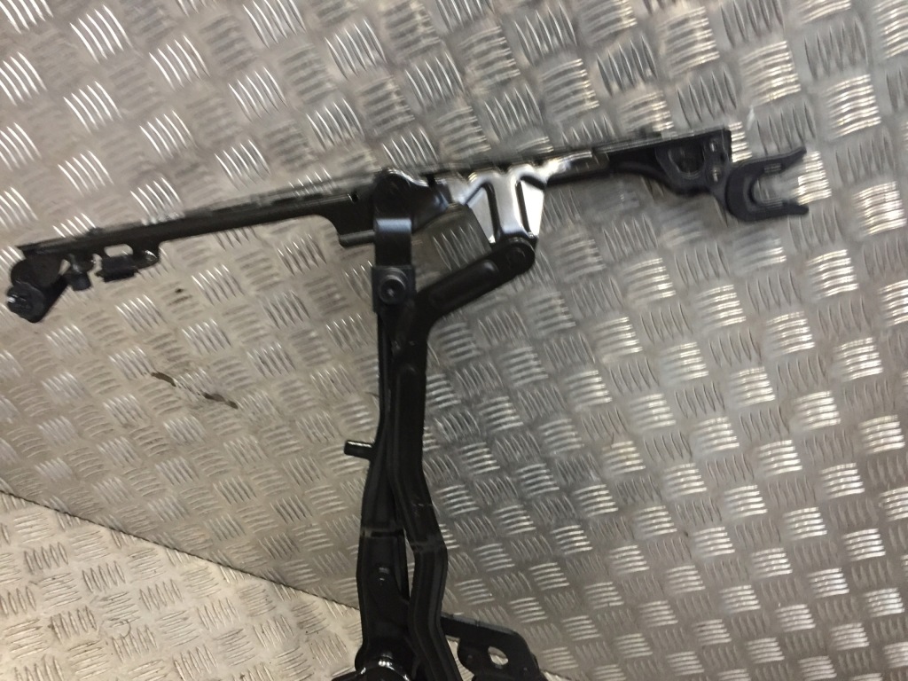 Bmw 4 g23 g83 петля крышки крыша кабриолет  правый с Разборки