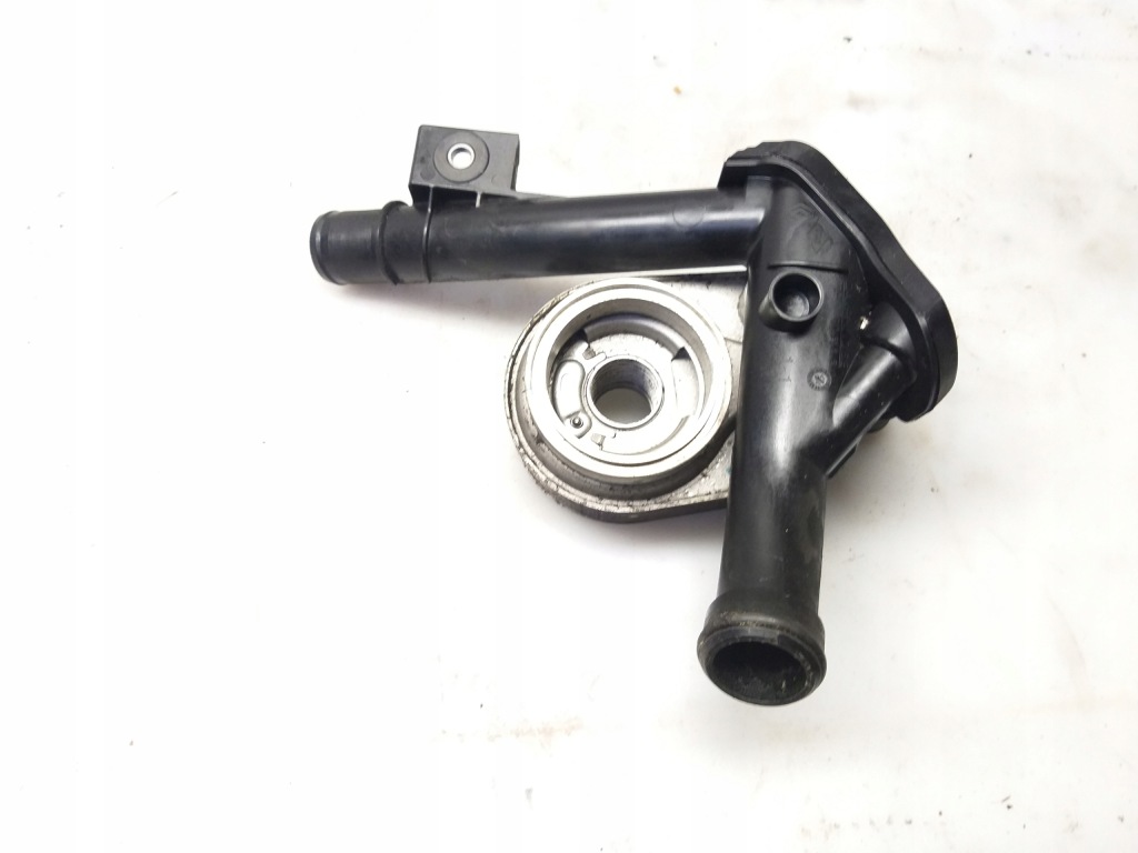 Купити Радіатор оливи renault 1.5 dci 8200923115