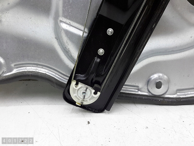 2012 alfa romeo giulietta регулятор стекло 0505106820 с Разборки