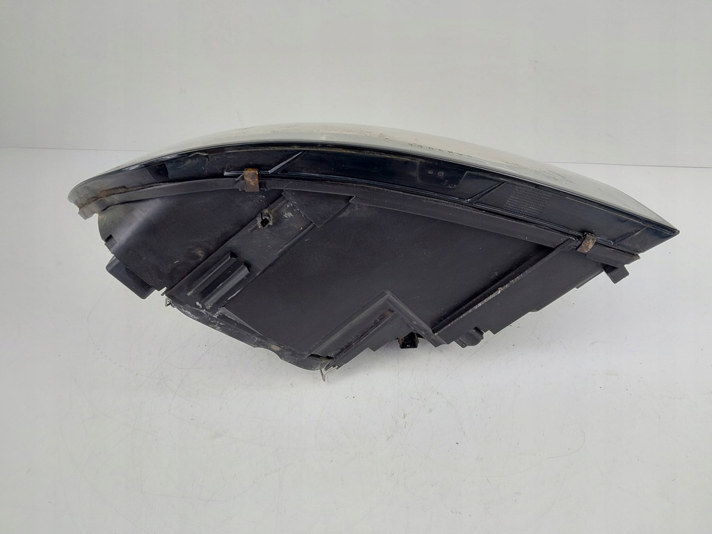 фото №6, Лампа правый перед 30698894 volvo s40 ii v50