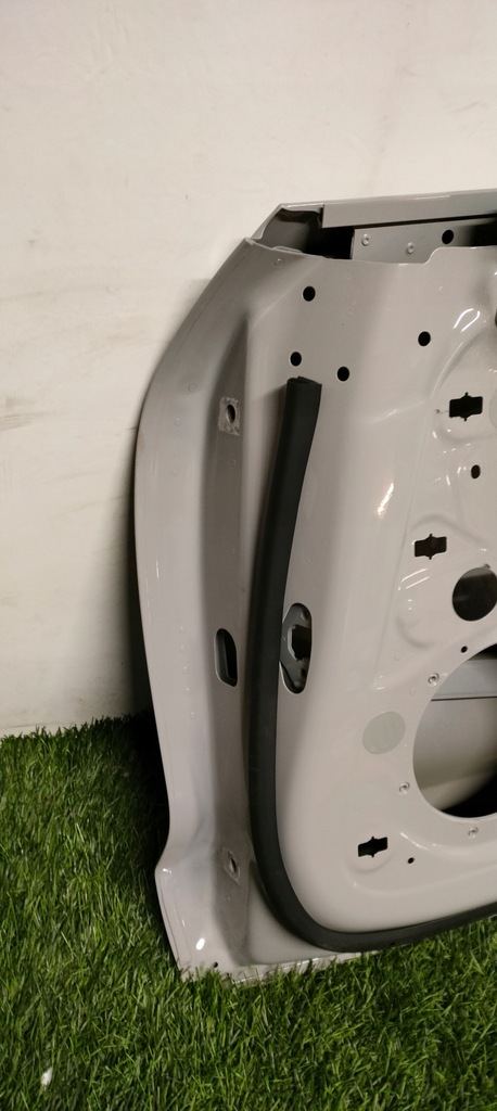 фото №8, Двері праве задня porsche taycan cross turismo 9j1