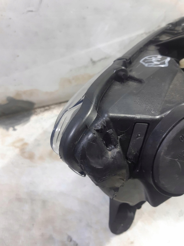 фото №8, Лампа левый перед renault sandero ii 260607796r